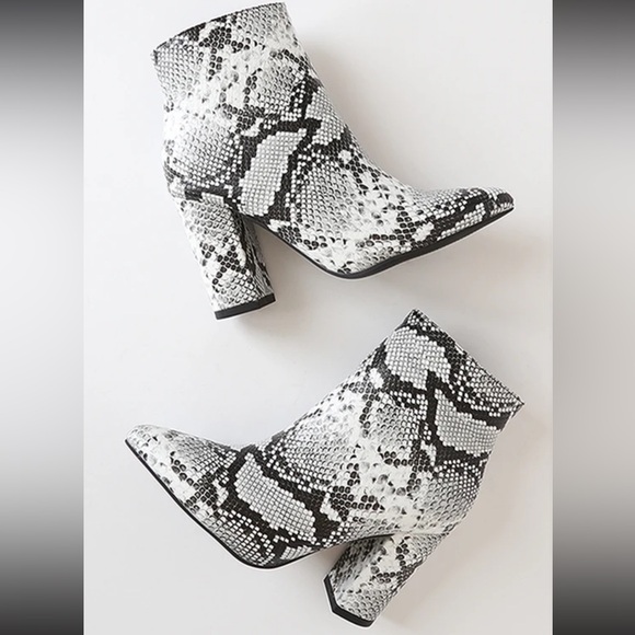 Snakeskin Booties - Picture 4 of 4